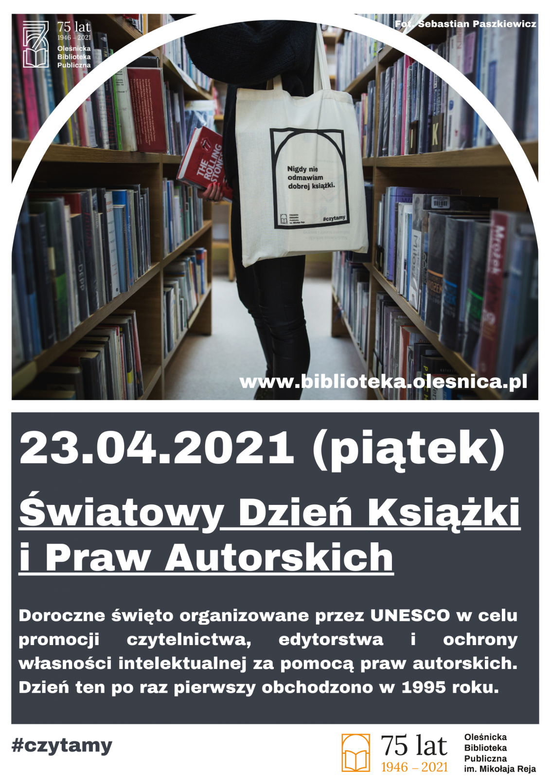półki z książkami półki z książkami